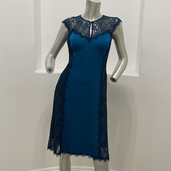 Nanette Lepore Empress Sheath Dress Lace Accent in Aegean Color Size 4 NWT - Picture 13 of 14